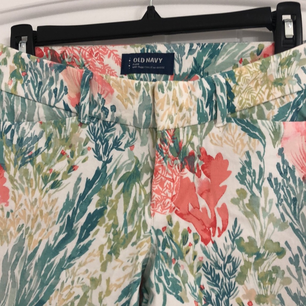 Old Navy Pixie Pants - image 4